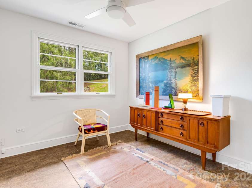 80 Sunset Drive, Marshall, NC 28753.  MLS# CAR4246500, YatesRealty ID 17627. 