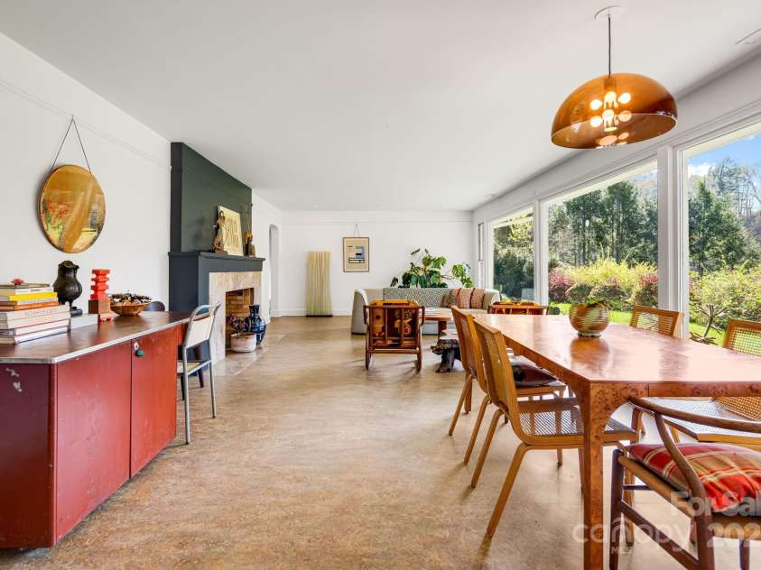 80 Sunset Drive, Marshall, NC 28753.  MLS# CAR4246500, YatesRealty ID 17627. The blend between inside and out is perfcetion.