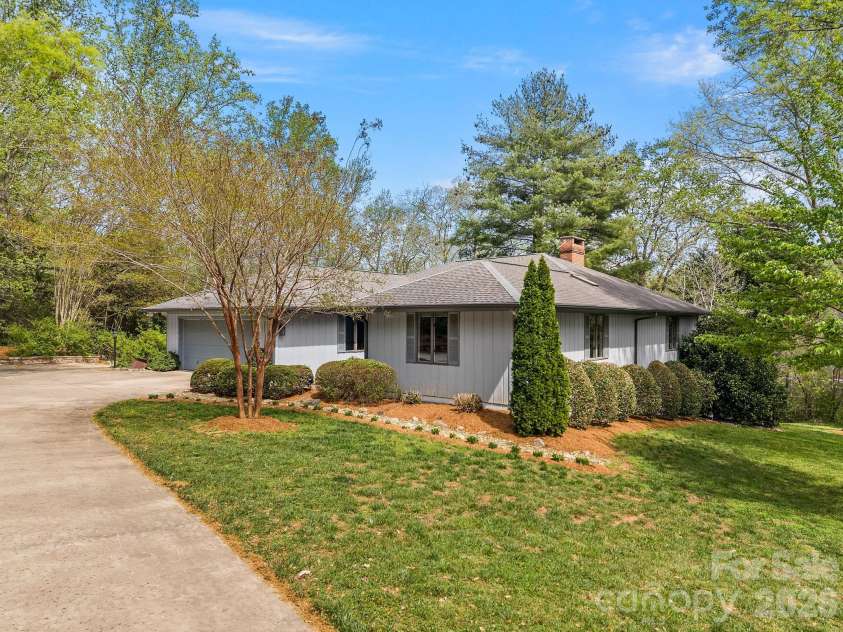 140 Meadowlark Drive, Tryon, NC 28782.  MLS# CAR4364731, YatesRealty ID 17628. Approach to home
