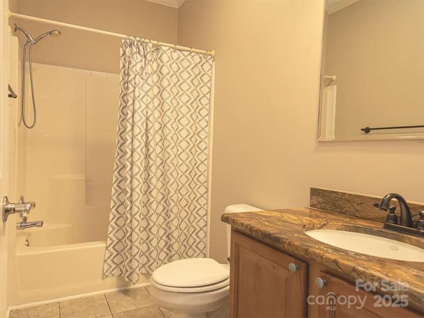 30 Forest Ridge Drive, Asheville, NC 28806.  MLS# CAR4252097, YatesRealty ID 17628. 