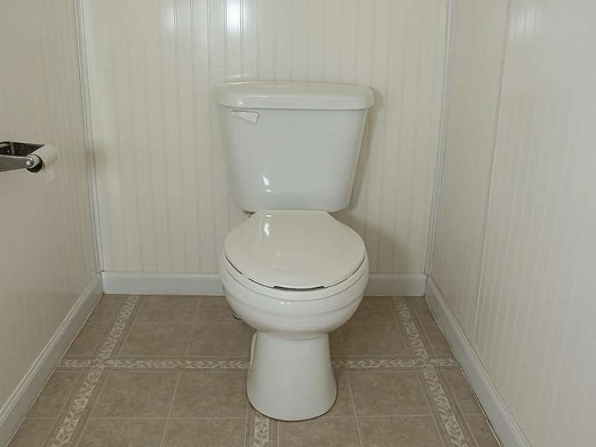 30 Forest Ridge Drive, Asheville, NC 28806.  MLS# CAR4252097, YatesRealty ID 17628. 