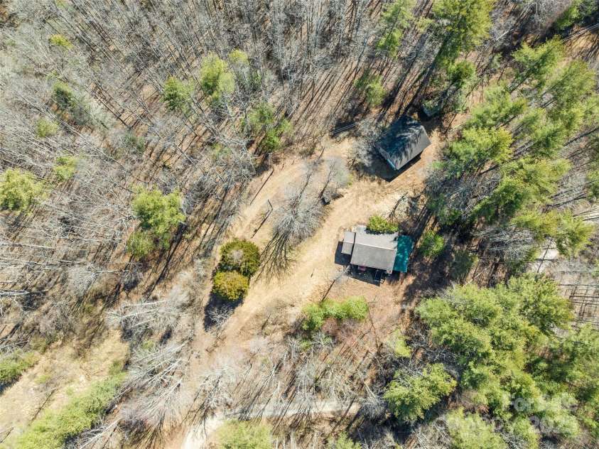 91 Jeter Road, Clyde, NC 28721.  MLS# CAR4239797, YatesRealty ID 17630. 