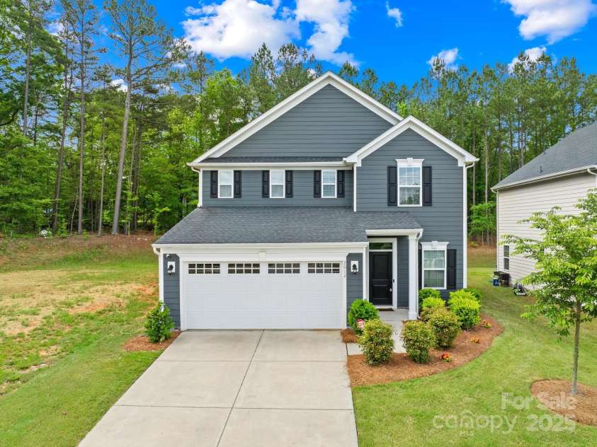 2012 Slippery Rock Lane, Monroe, NC 28112.  MLS# CAR4254681, YatesRealty ID 17633. Welcome Home