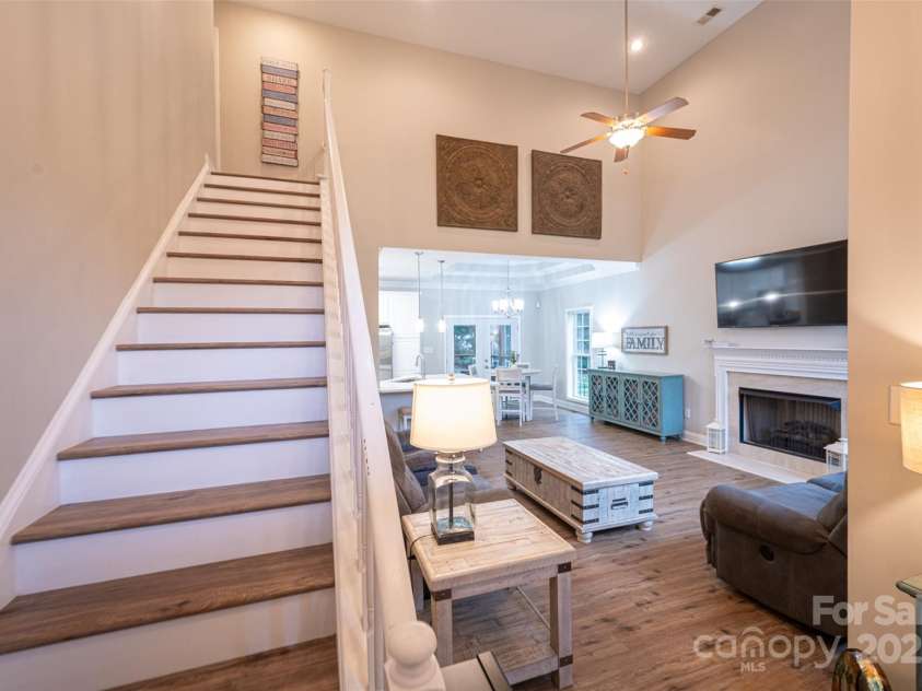 260 Ingonish Drive, Gastonia, NC 28056.  MLS# CAR4245388, YatesRealty ID 17635. 