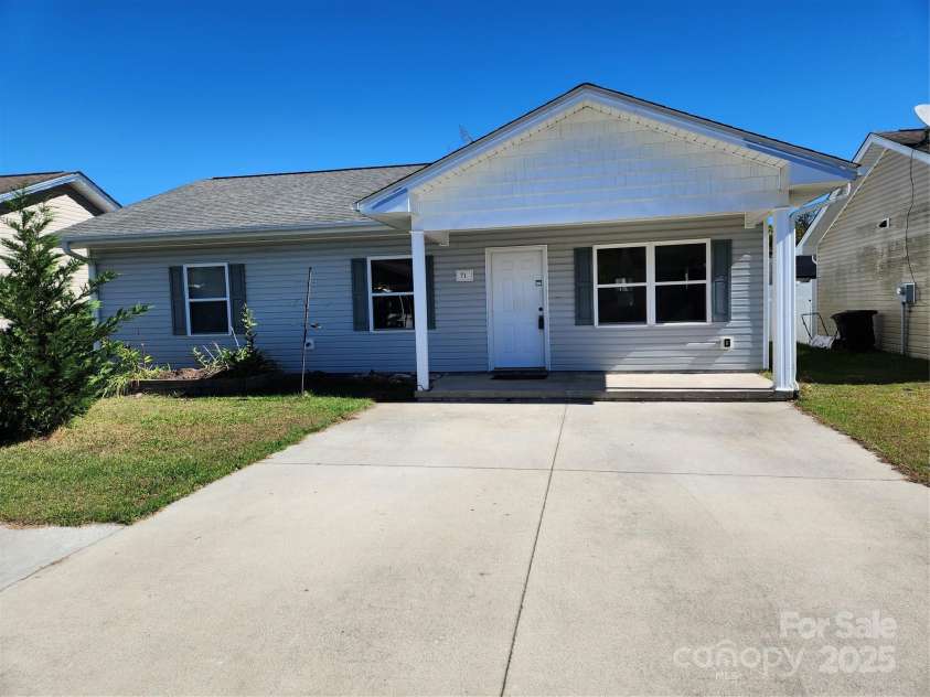 71 Volunteer Way Drive, East Flat Rock, NC 28726.  MLS# CAR4312459, YatesRealty ID 17635. 
