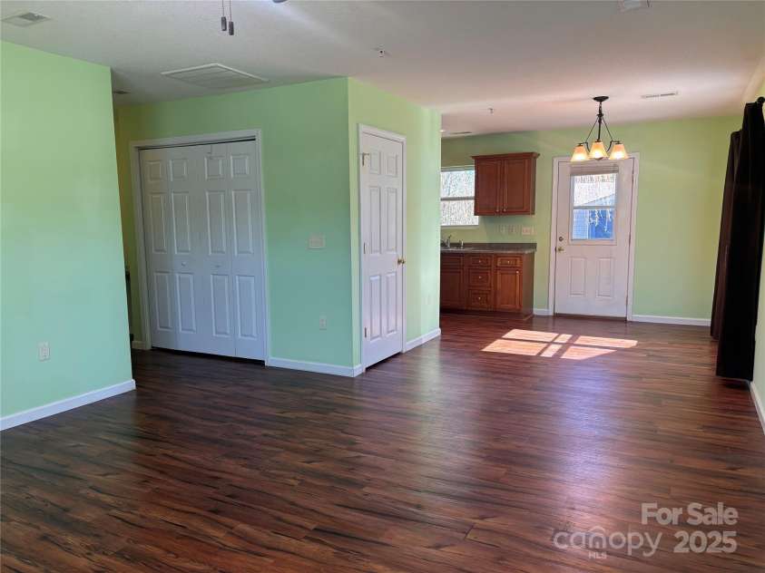 71 Volunteer Way Drive, East Flat Rock, NC 28726.  MLS# CAR4312459, YatesRealty ID 17635. 