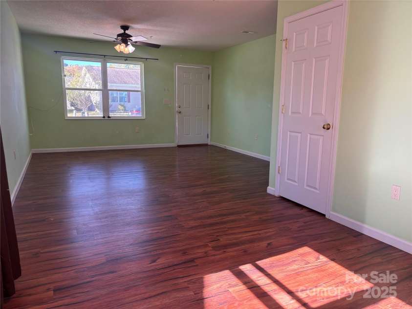 71 Volunteer Way Drive, East Flat Rock, NC 28726.  MLS# CAR4312459, YatesRealty ID 17635. 