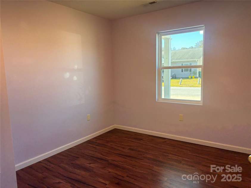 71 Volunteer Way Drive, East Flat Rock, NC 28726.  MLS# CAR4312459, YatesRealty ID 17635. 