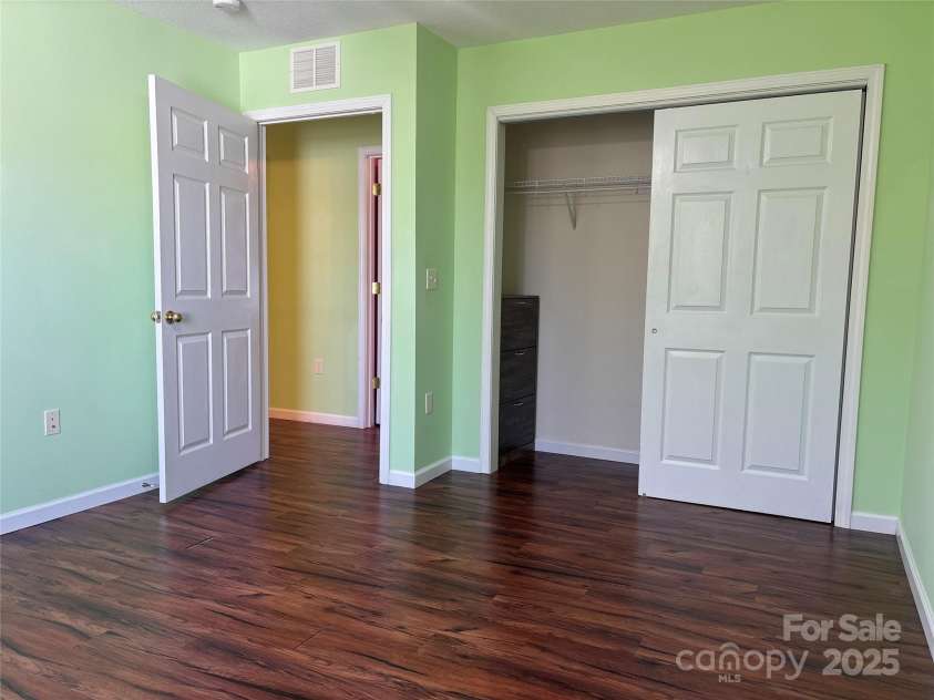 71 Volunteer Way Drive, East Flat Rock, NC 28726.  MLS# CAR4312459, YatesRealty ID 17635. 