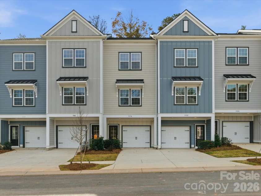 3136 Butler Hill Drive, Matthews, NC 28105.  MLS# CAR4321868, YatesRealty ID 17636. 
