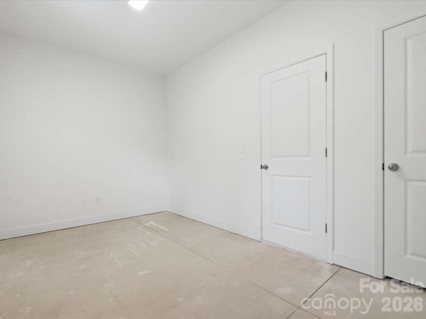 3136 Butler Hill Drive, Matthews, NC 28105.  MLS# CAR4321868, YatesRealty ID 17636. 
