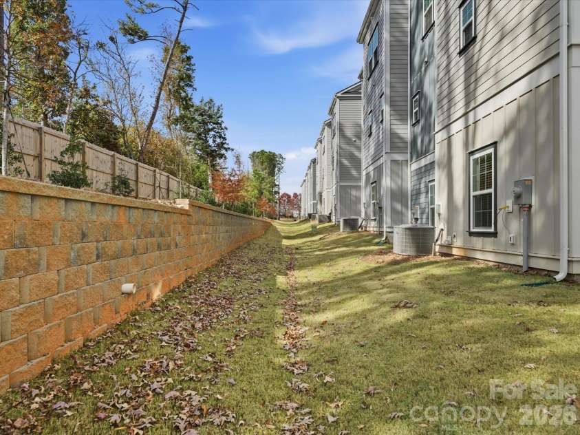 3136 Butler Hill Drive, Matthews, NC 28105.  MLS# CAR4321868, YatesRealty ID 17636. 