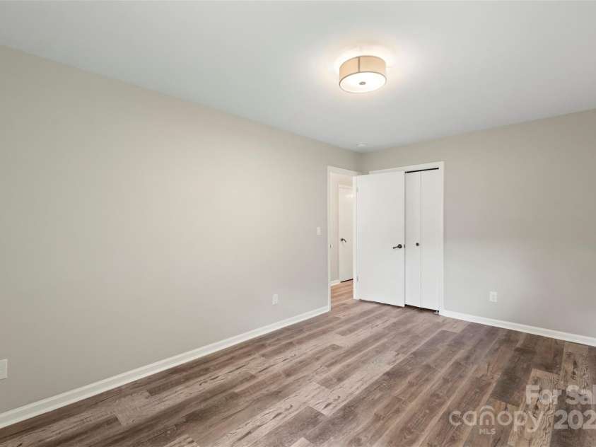 2666 Providence Drive, Gastonia, NC 28052.  MLS# CAR4264344, YatesRealty ID 17637. 