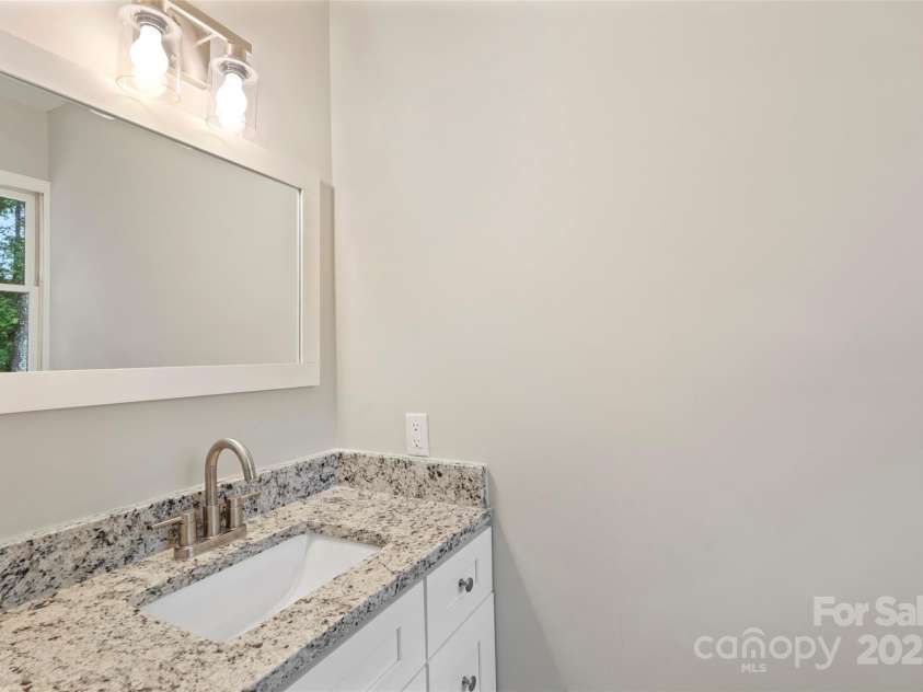 2666 Providence Drive, Gastonia, NC 28052.  MLS# CAR4264344, YatesRealty ID 17637. 