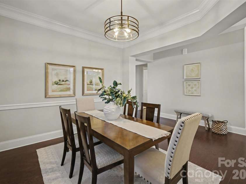 15828 Vale Ridge Drive, Charlotte, NC 28278.  MLS# CAR4344836, YatesRealty ID 17638. 