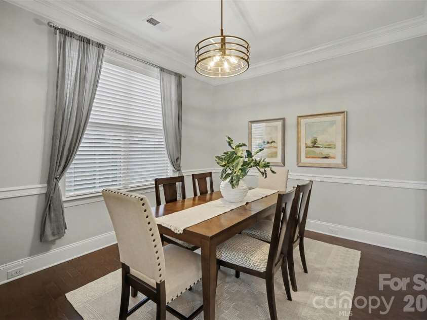 15828 Vale Ridge Drive, Charlotte, NC 28278.  MLS# CAR4344836, YatesRealty ID 17638. 