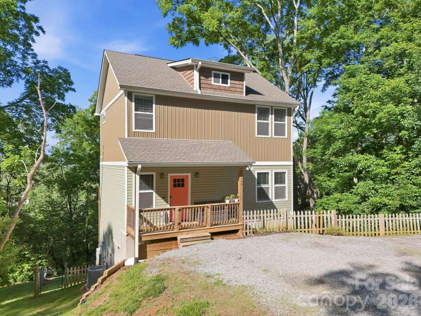 239 Northside Street, Canton, NC 28716.  MLS# CAR4349371, YatesRealty ID 17639. Ample parking