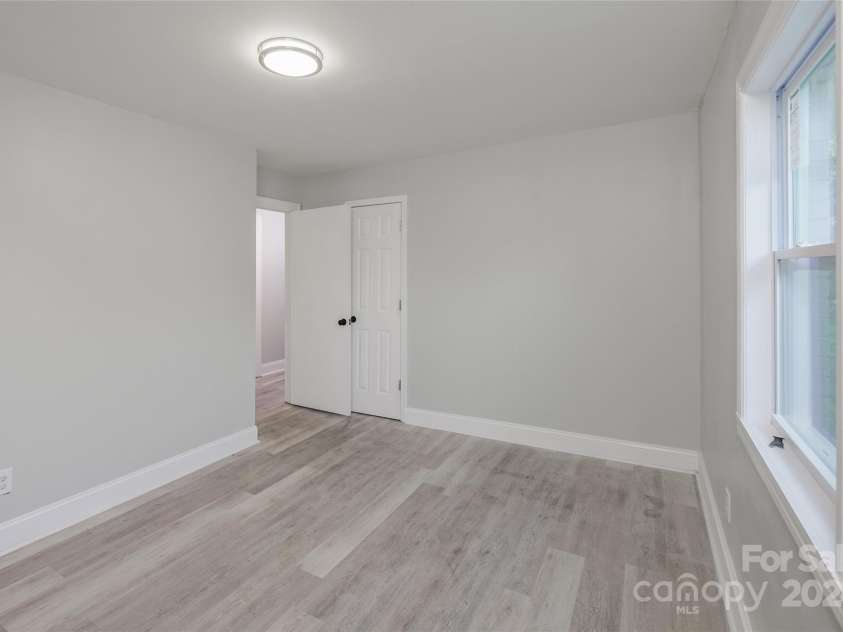 5625 Highway 601 Highway, Salisbury, NC 28147.  MLS# CAR4166157, YatesRealty ID 17639. 
