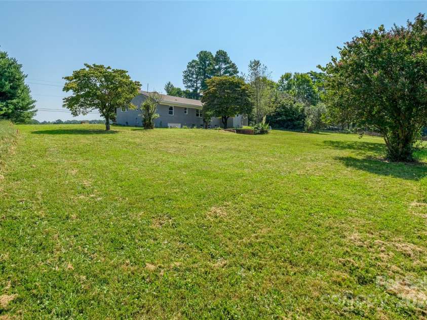 5625 Highway 601 Highway, Salisbury, NC 28147.  MLS# CAR4166157, YatesRealty ID 17639. 