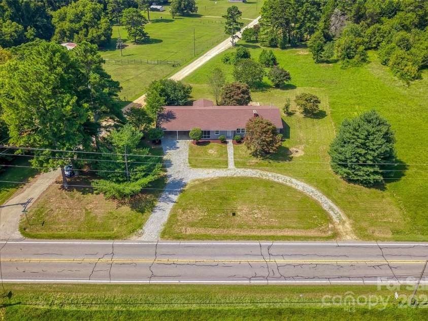 5625 Highway 601 Highway, Salisbury, NC 28147.  MLS# CAR4166157, YatesRealty ID 17639. 