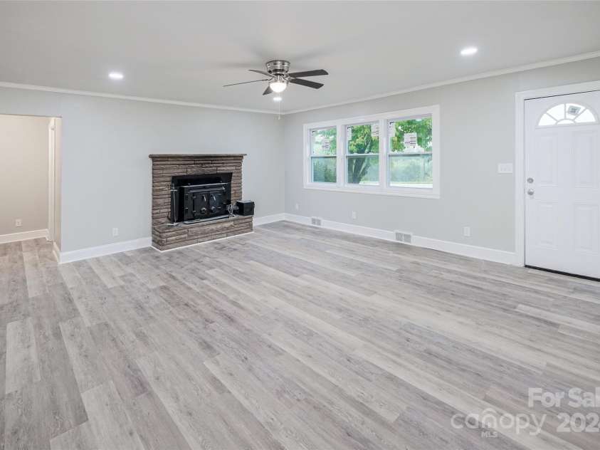 5625 Highway 601 Highway, Salisbury, NC 28147.  MLS# CAR4166157, YatesRealty ID 17639. 