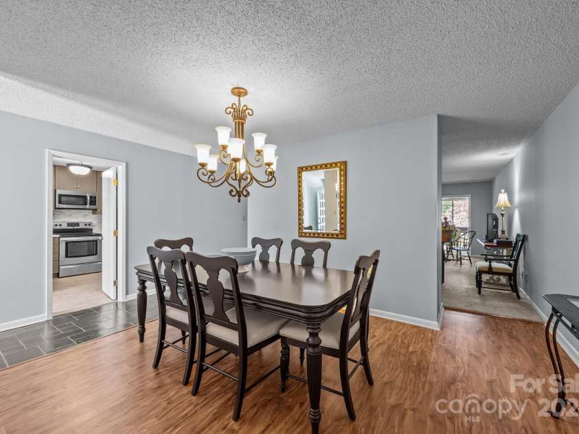 464 Crowfields Drive, Asheville, NC 28803.  MLS# CAR4192949, YatesRealty ID 1764. 