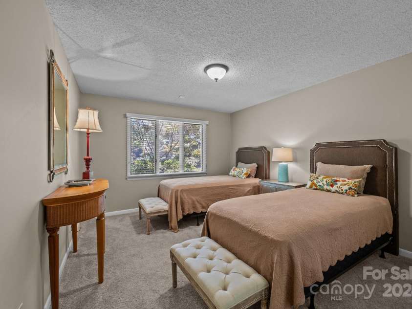 464 Crowfields Drive, Asheville, NC 28803.  MLS# CAR4192949, YatesRealty ID 1764. 