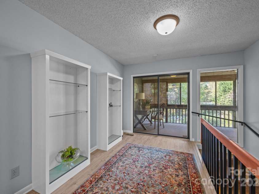 464 Crowfields Drive, Asheville, NC 28803.  MLS# CAR4192949, YatesRealty ID 1764. 