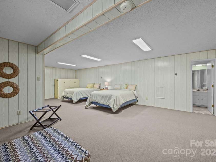 464 Crowfields Drive, Asheville, NC 28803.  MLS# CAR4192949, YatesRealty ID 1764. 