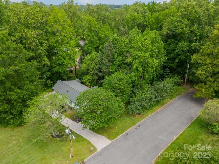 2646 Jacobs Road, Gastonia, NC 28054.  MLS# CAR4245565, YatesRealty ID 17641. 2646 & 2700 Jacobs Road