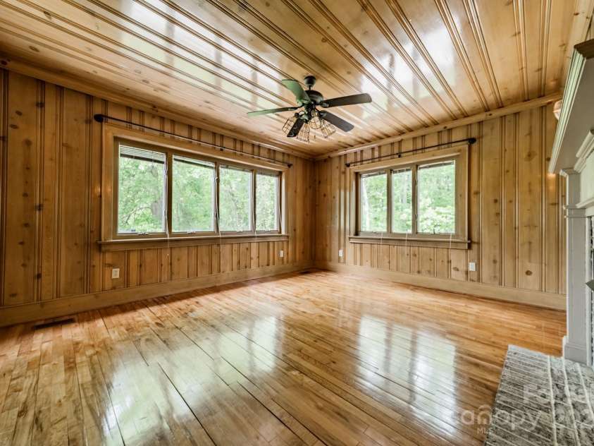 2646 Jacobs Road, Gastonia, NC 28054.  MLS# CAR4245565, YatesRealty ID 17641. 