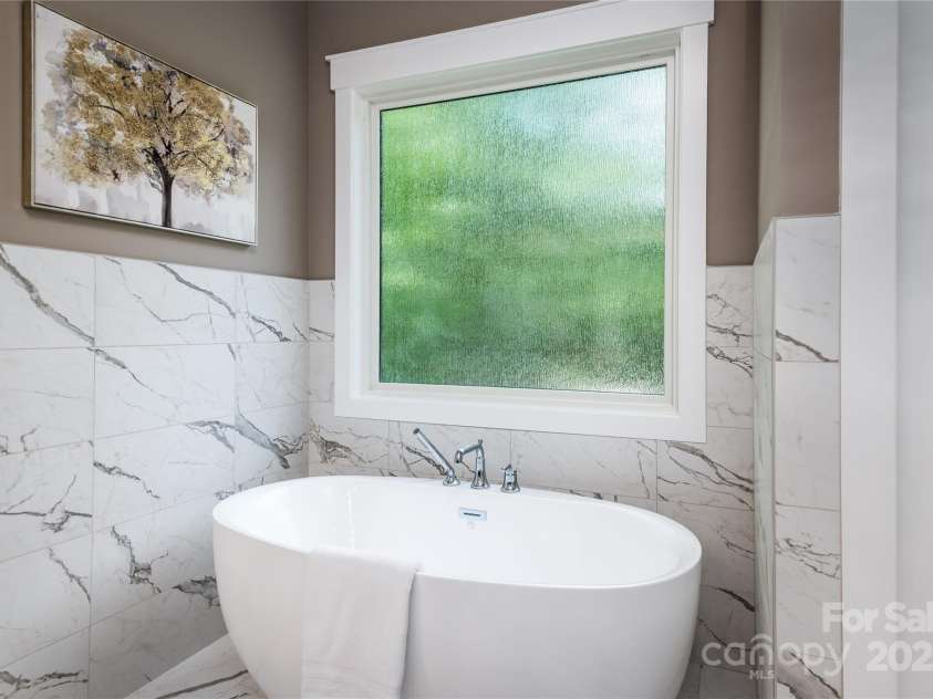 7703 Juniper Lane, Denver, NC 28037.  MLS# CAR4260434, YatesRealty ID 17642. 