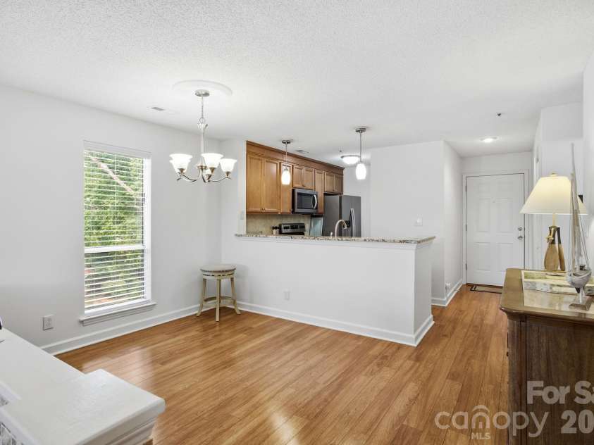 18009 Kings Point Drive, Cornelius, NC 28031.  MLS# CAR4389231, YatesRealty ID 17644. 