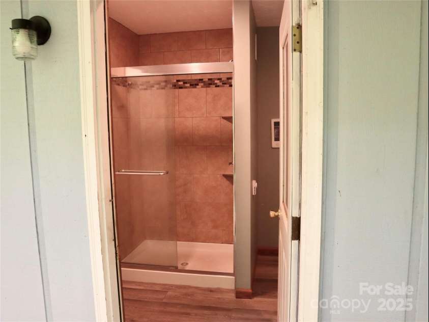 53 Windy Oaks Ridge, Burnsville, NC 28714.  MLS# CAR4259411, YatesRealty ID 17644. 