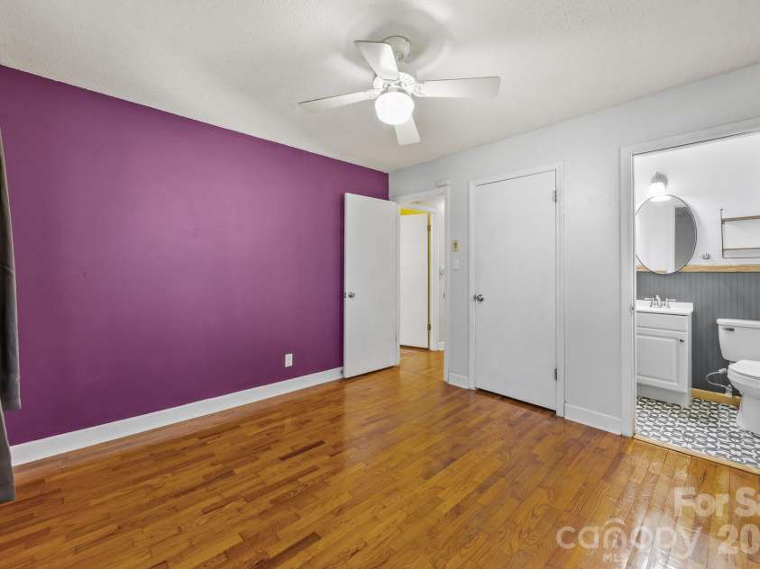 1009 Union Terrace, Gastonia, NC 28056.  MLS# CAR4359754, YatesRealty ID 17645. 