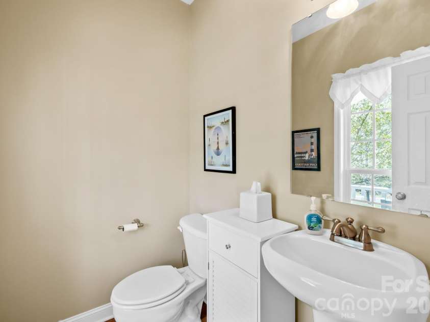 1131 Greenheather Drive, Salisbury, NC 28147.  MLS# CAR4357803, YatesRealty ID 17646. Half Bathroom Main Level