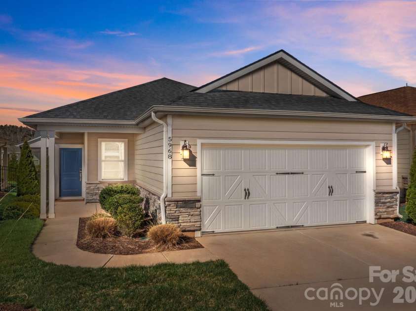 5968 Pier Drive, Denver, NC 28037.  MLS# CAR4359194, YatesRealty ID 17647. 