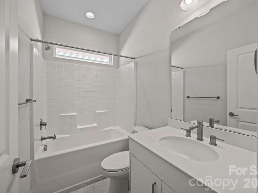 5968 Pier Drive, Denver, NC 28037.  MLS# CAR4359194, YatesRealty ID 17647. 