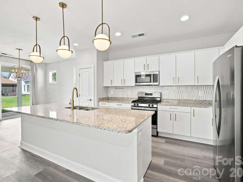 5968 Pier Drive, Denver, NC 28037.  MLS# CAR4359194, YatesRealty ID 17647. 