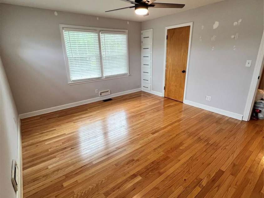 800 Charles Road, Shelby, NC 28150.  MLS# CAR4260878, YatesRealty ID 17648. 