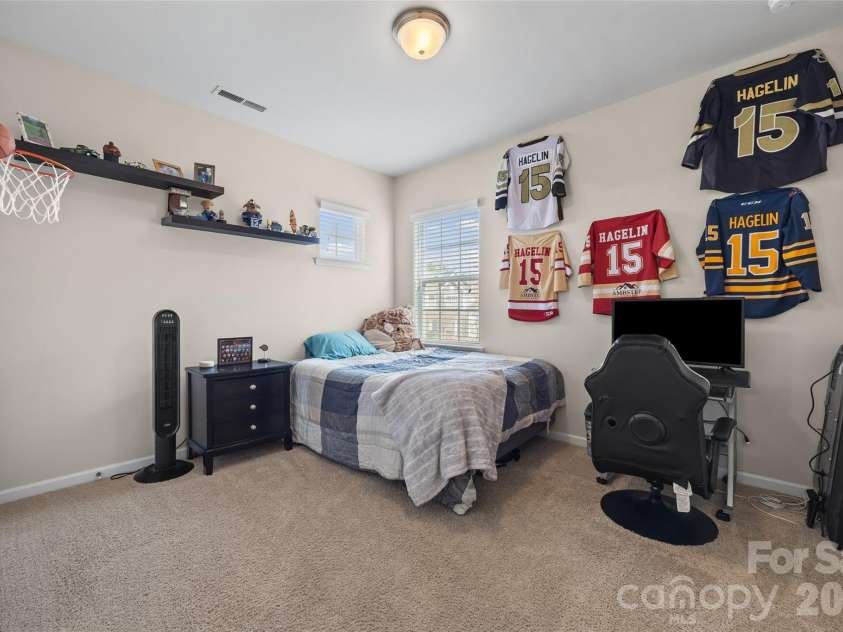 327 Hawks Creek Parkway, Fort Mill, SC 29708.  MLS# CAR4360891, YatesRealty ID 17649. 3rd bedroom