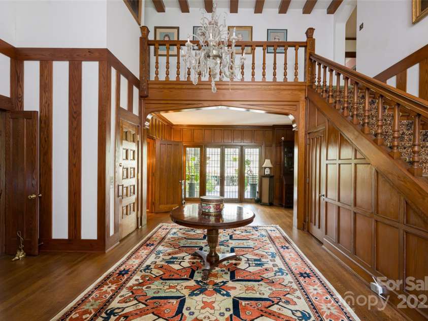 436 Vanderbilt Road, Asheville, NC 28803.  MLS# CAR4132682, YatesRealty ID 1765. 