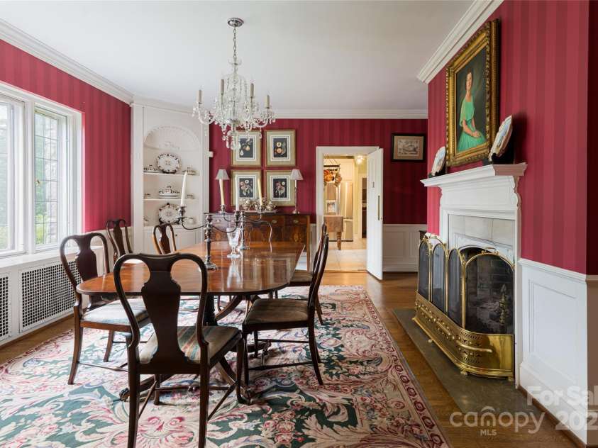 436 Vanderbilt Road, Asheville, NC 28803.  MLS# CAR4132682, YatesRealty ID 1765. 