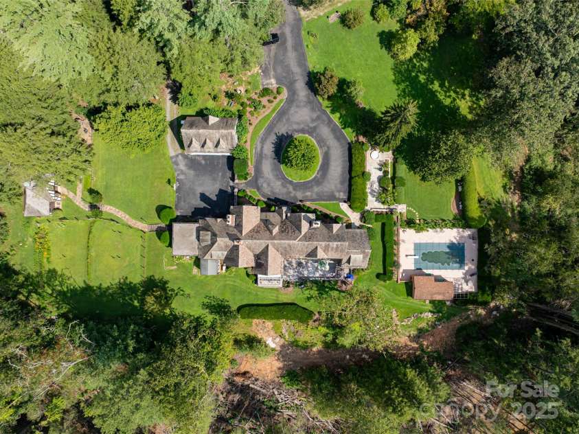 436 Vanderbilt Road, Asheville, NC 28803.  MLS# CAR4132682, YatesRealty ID 1765. 