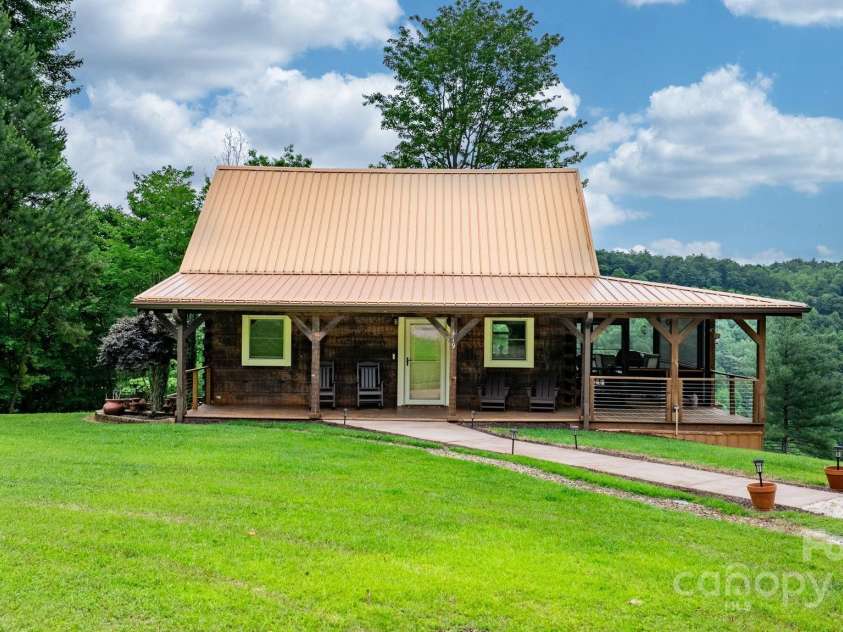 419 Woodpecker Road, Purlear, NC 28665.  MLS# CAR4263807, YatesRealty ID 17650. 