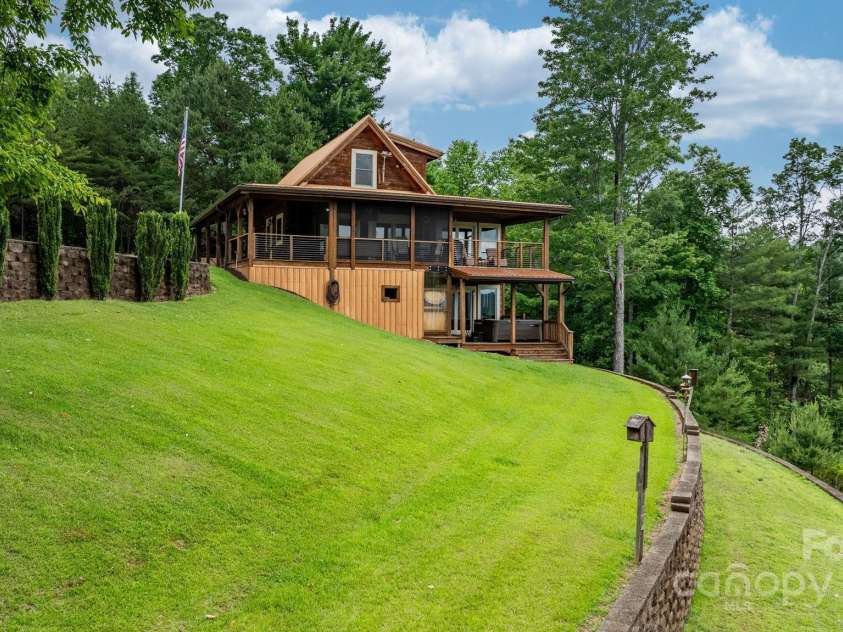 419 Woodpecker Road, Purlear, NC 28665.  MLS# CAR4263807, YatesRealty ID 17650. 