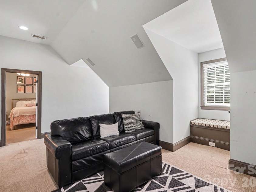 7609 Windaliere Drive, Cornelius, NC 28031.  MLS# CAR4358973, YatesRealty ID 17651. 3rd Floor Bonus Room Space