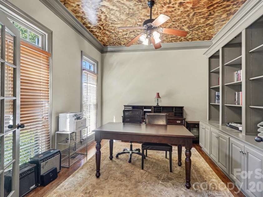 7609 Windaliere Drive, Cornelius, NC 28031.  MLS# CAR4358973, YatesRealty ID 17651. Dedicated home office with built-ins