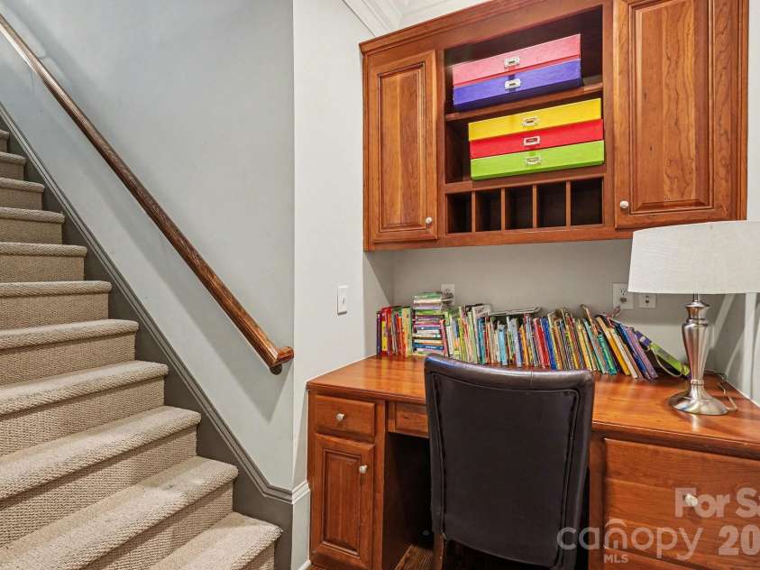 7609 Windaliere Drive, Cornelius, NC 28031.  MLS# CAR4358973, YatesRealty ID 17651. Upper Floor workspace