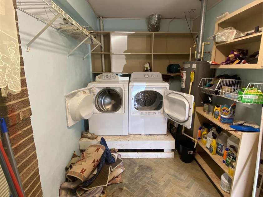 4230 Old Brittain Road, Hickory, NC 28602.  MLS# CAR4246627, YatesRealty ID 17652. 